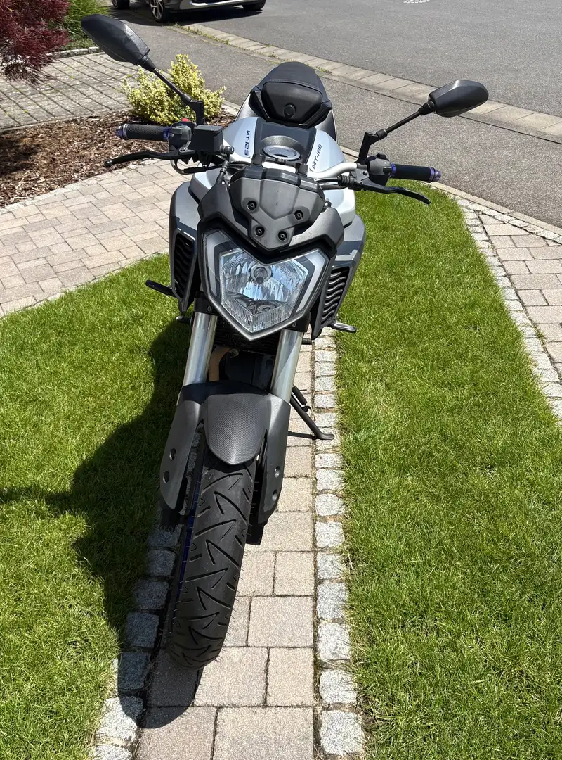 Yamaha MT-125 Срібний - 2