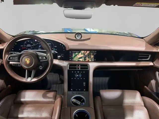 Porsche Taycan view 7