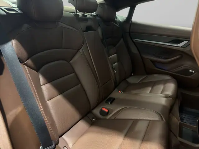 Porsche Taycan view 12