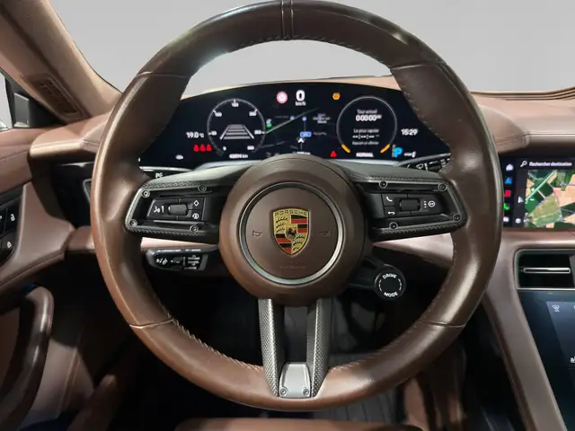 Porsche Taycan view 13