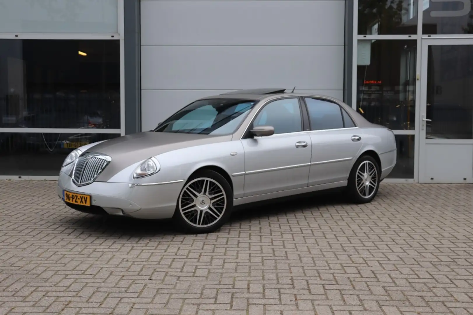 Lancia Thesis 2.4-20V EMBLEMA Automaat / ORIG.NL / gedocumenteer Grau - 1