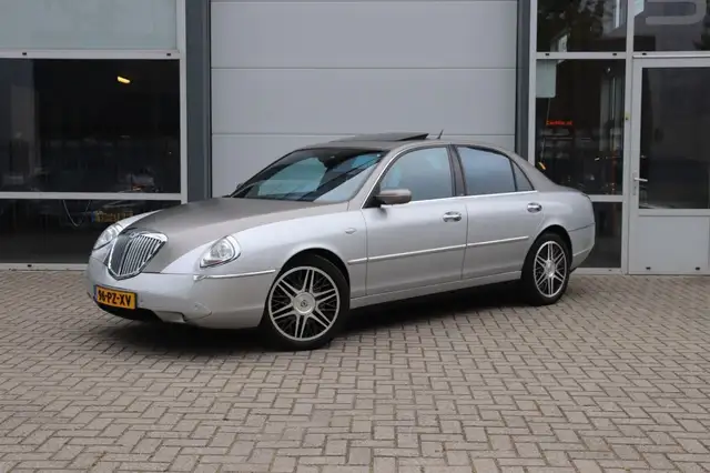 Lancia Thesis 2.4-20V EMBLEMA Automaat / ORIG.NL / gedocumenteer