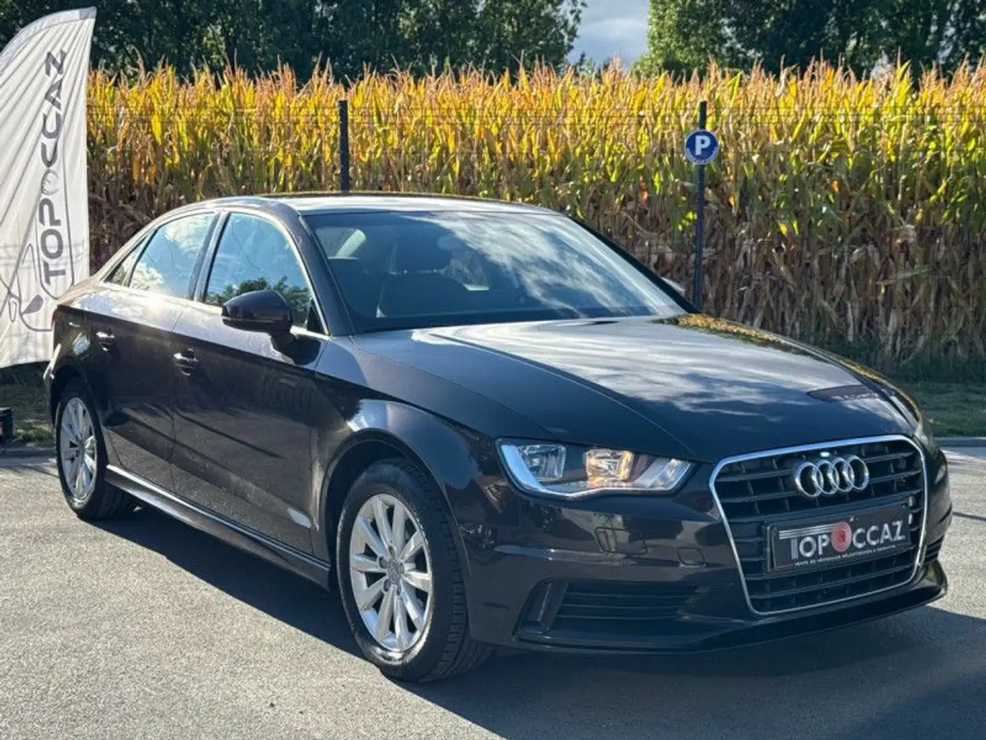 Audi A3 BERLINE 1.6 TDI 110CH ULTRA BUSINESS LINE * 2015 * GARANTIE - 2