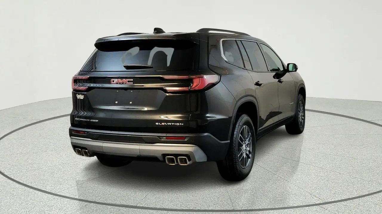 GMC Acadia photo GMC Acadia