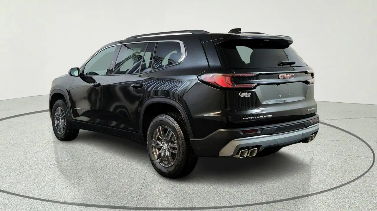 GMC Acadia photo GMC Acadia