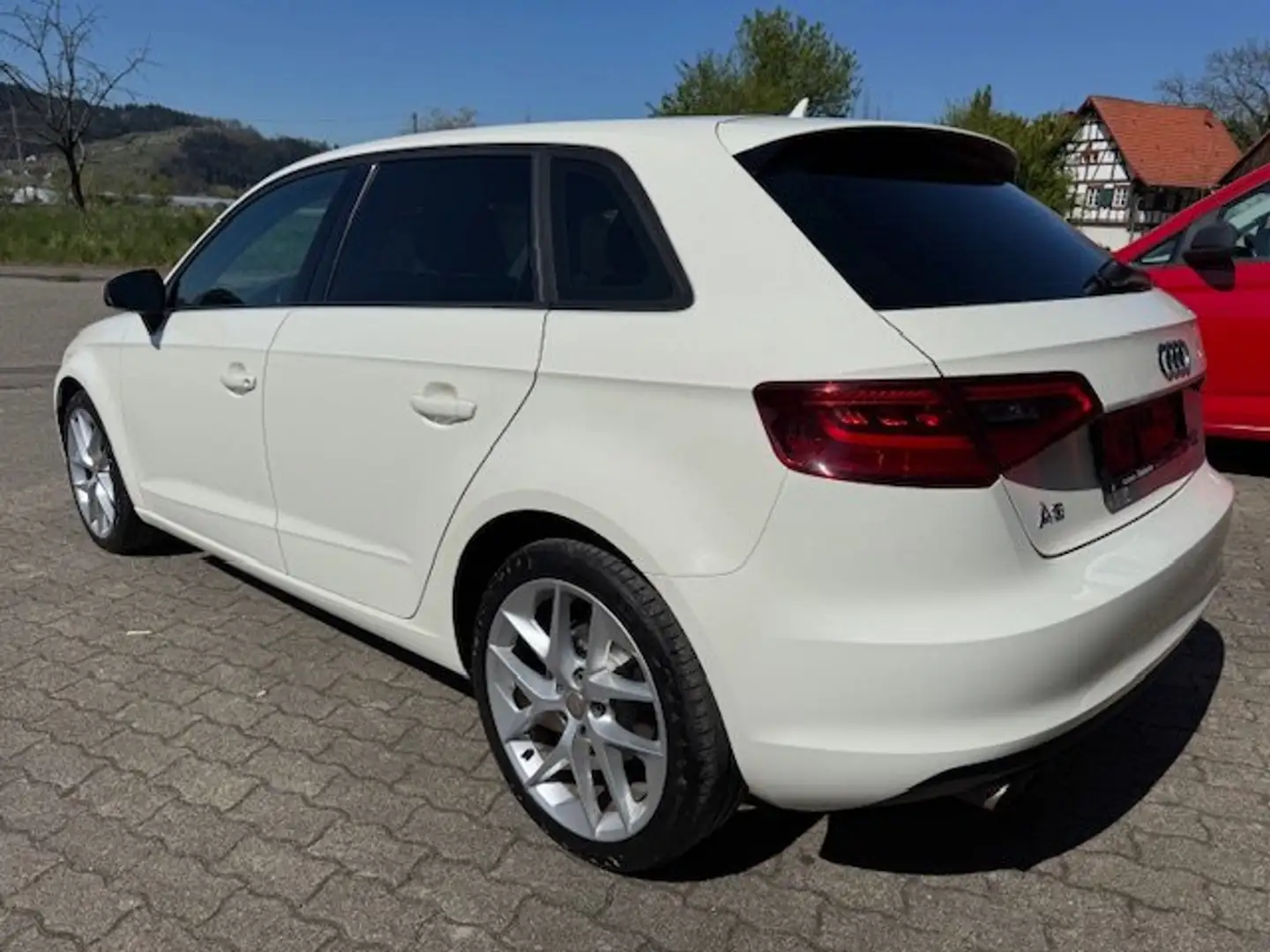 Audi A3 1.8 TFSI Sportback quattro S tronic Attraction Blanco - 2