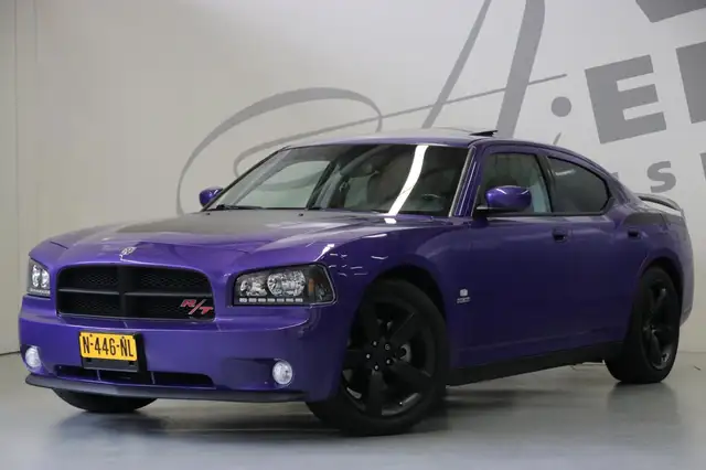Dodge Charger Daytona R/T Plum Crazy nr. 1117 – 1400
