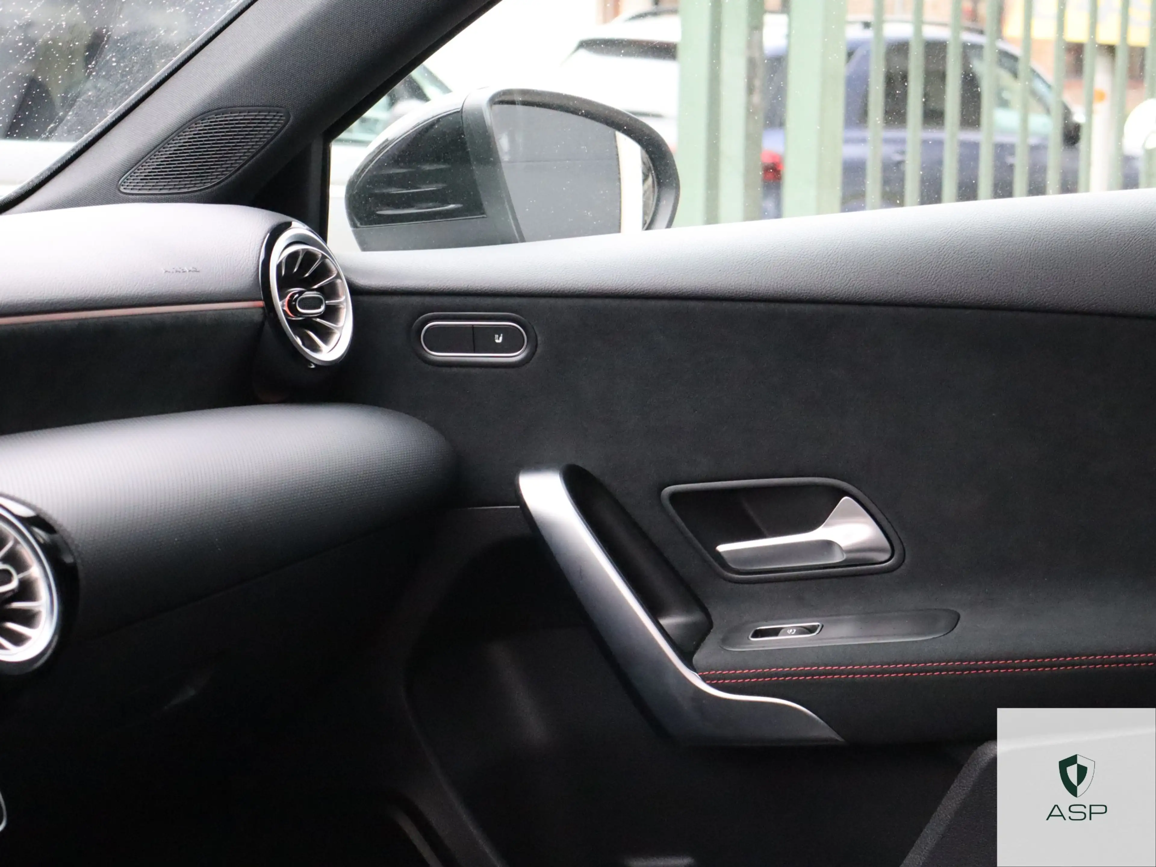 Mercedes-Benz A 200 AMG Line | Facelift | 1e eigenaar | Keyless | LED — photo 14