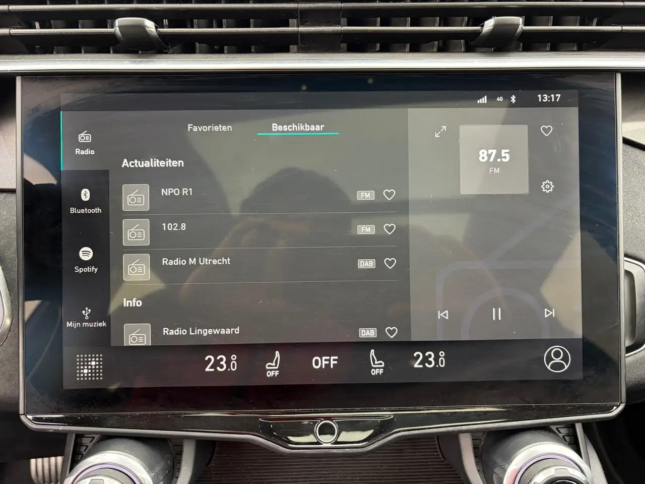 Lynk & Co 01 1.5|Rijklaar prijs|360 camera|Pano dak|Carplay|Mem 18