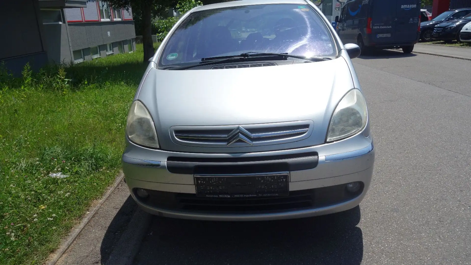Citroen C3 Picasso 1.6 Benzin XSARA  Picasso Silber - 2