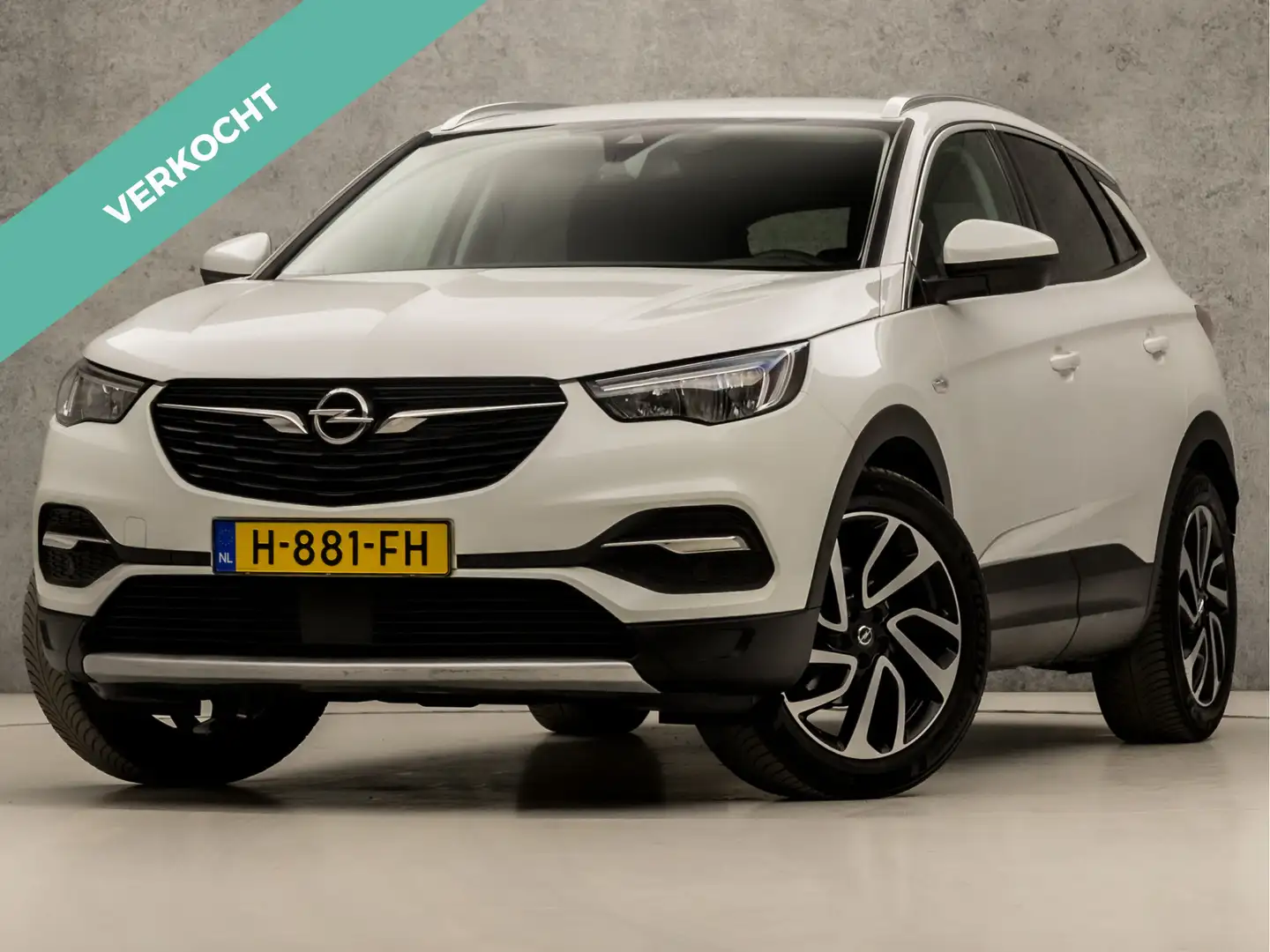 Opel Grandland X 1.2 Turbo Business Executive (APPLE CARPLAY, GROOT Blanc - 1