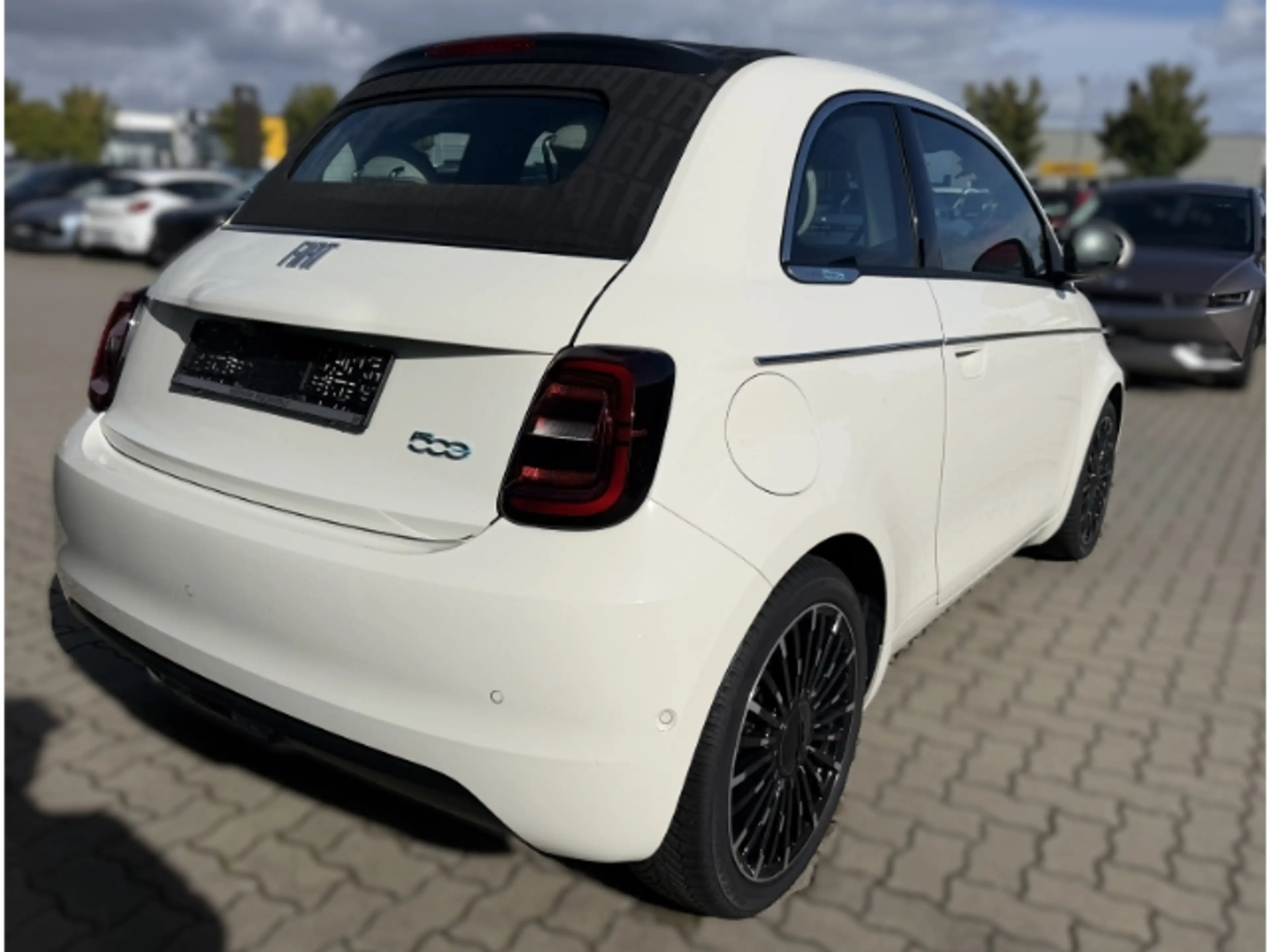 Fiat 500e la Prima by Bocelli *Sitzheizung *Rüchfahrkamera — photo 8