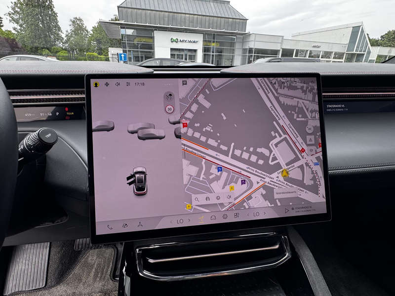 Lotus Eletre BEV 450kW — photo 28