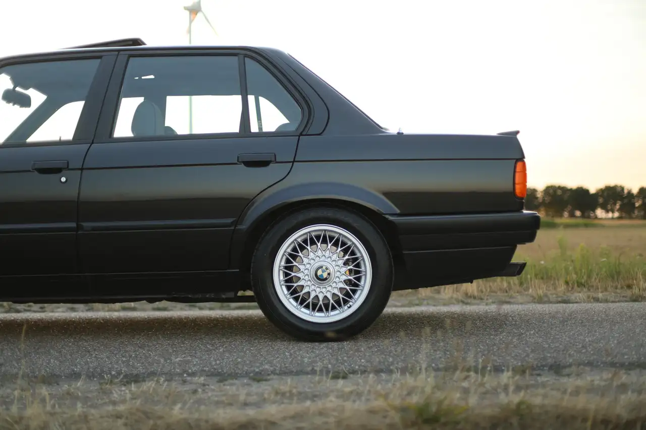 BMW 325i | DE | 13.700km | First paint, foto 12