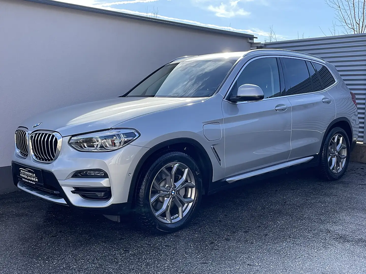 BMW X3 xDrive30e PHEV Aut. XLINE/AD.LED/HIFI/HEADUP/PA... Silber - 1