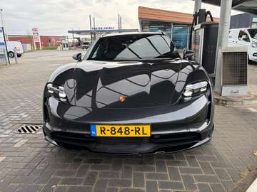 Taycan 4 Cross Turismo 93 kWh garantie tot 11/27