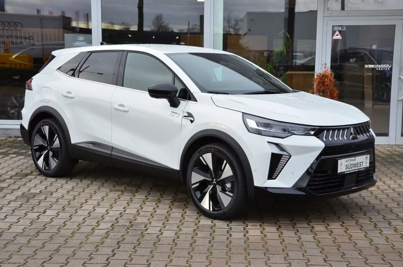 Mitsubishi Grandis 1.8 Hybrid INTRO EDITION - 1