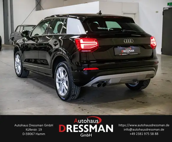 Audi Q2 view 7