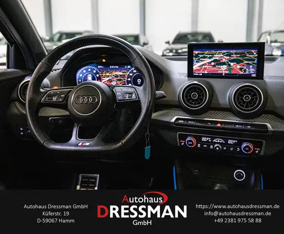 Audi Q2 view 15