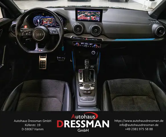 Audi Q2 view 14