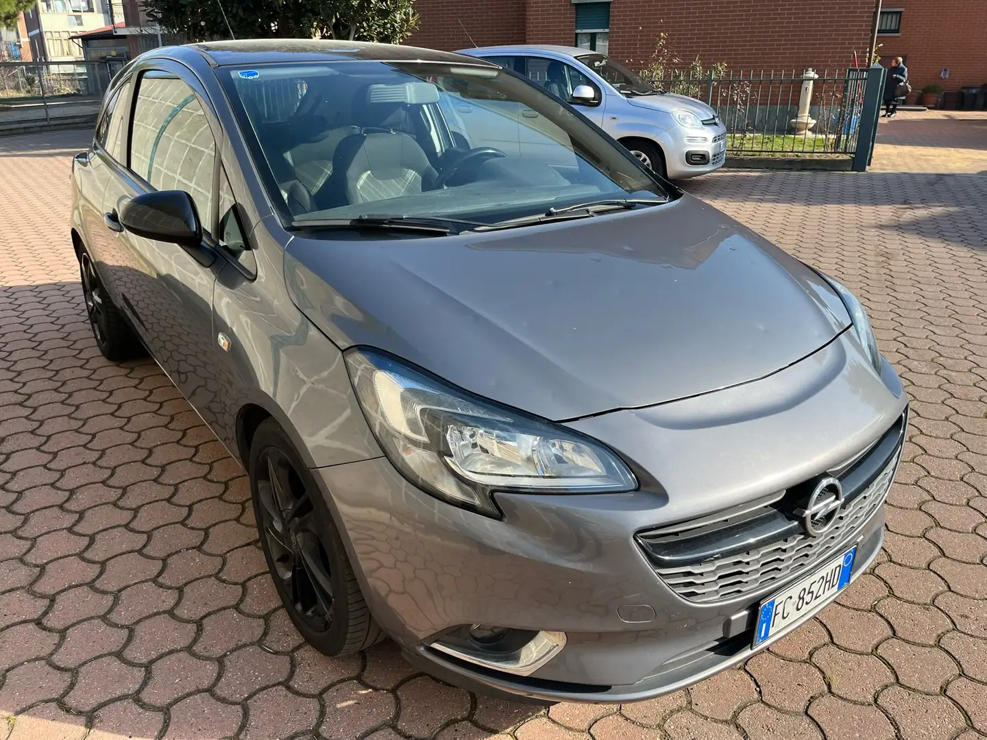Opel Corsa 3P 1.2 B-COLOR BLACK CERCHI 17” SEDILI SPORTIVI Grigio - 2