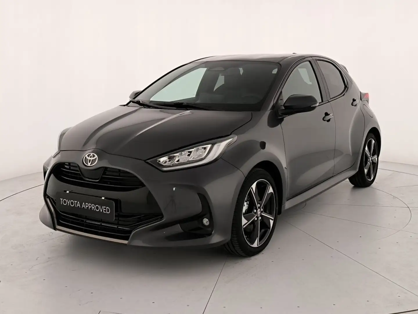 Toyota Yaris 1.5h 130 lounge Grigio - 1