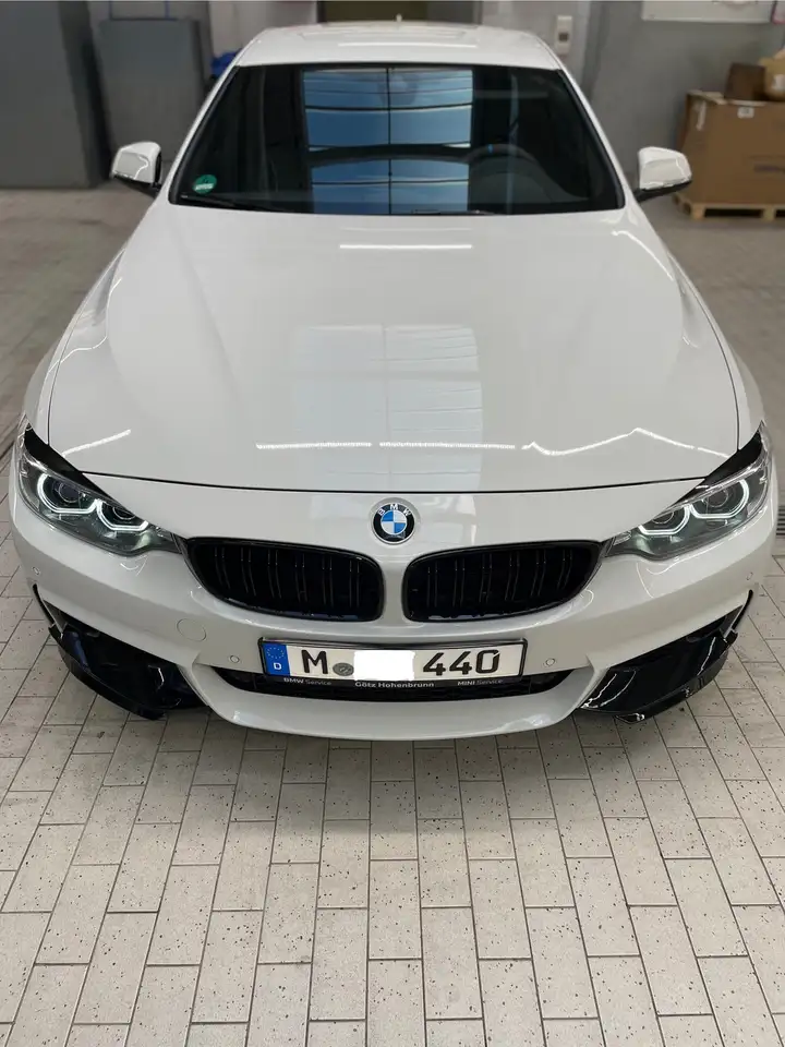 BMW 440