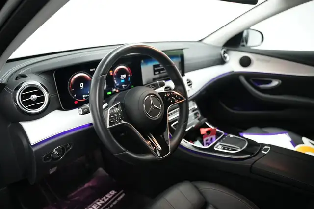 Mercedes-Benz 300 view 15