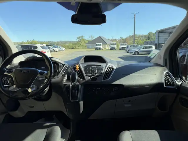 Ford Transit view 15
