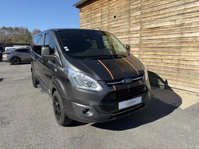 Ford Transit view 9