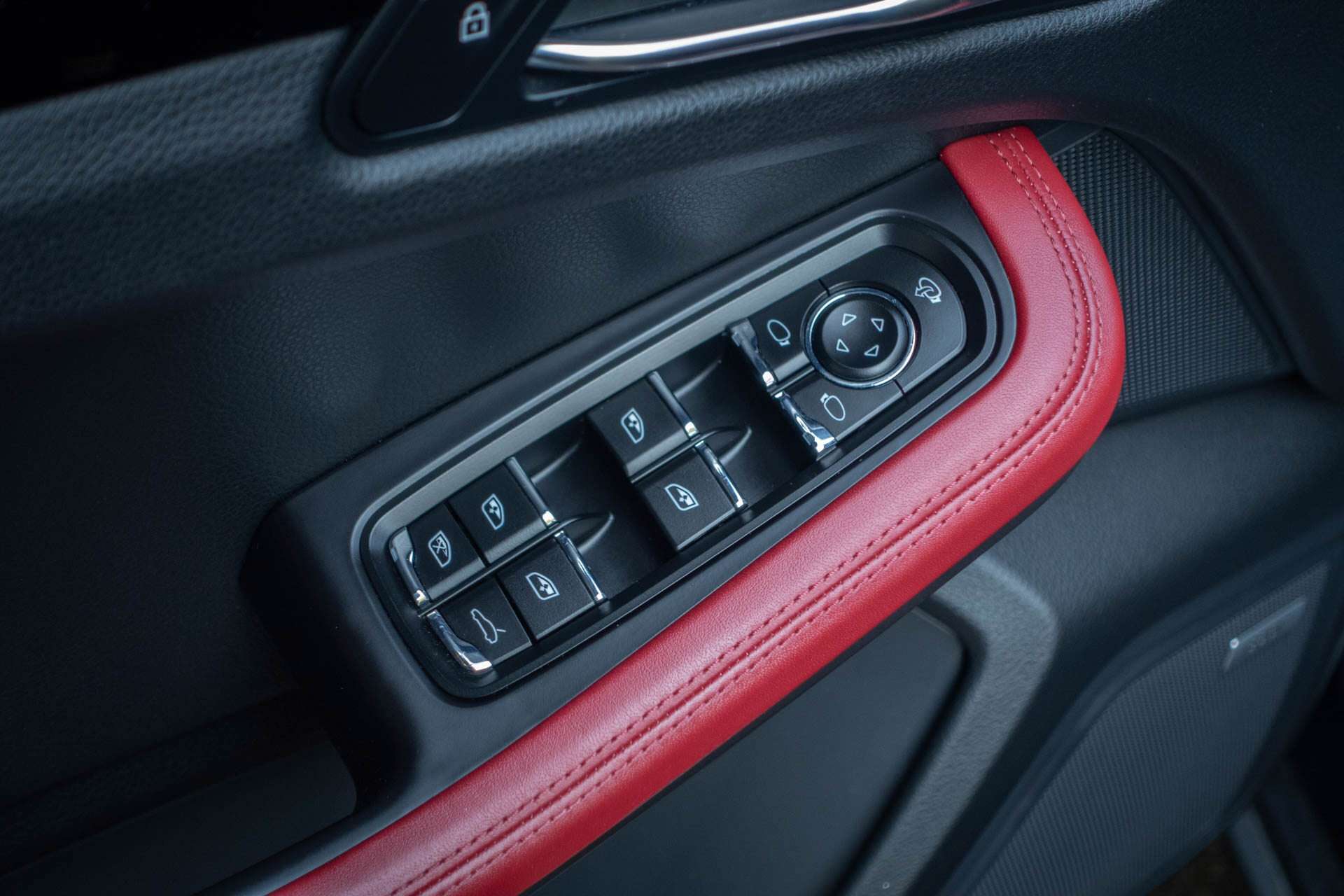 2022 Porsche Macan S | CarFax Clean thumb 25