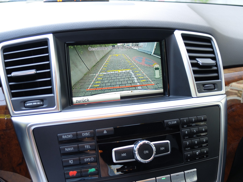 Mercedes-Benz ML 350 CDI AMG Line 1.Hand wie neu — photo 9