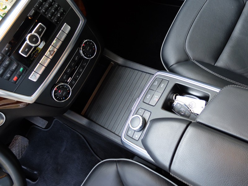 Mercedes-Benz ML 350 CDI AMG Line 1.Hand wie neu — photo 13