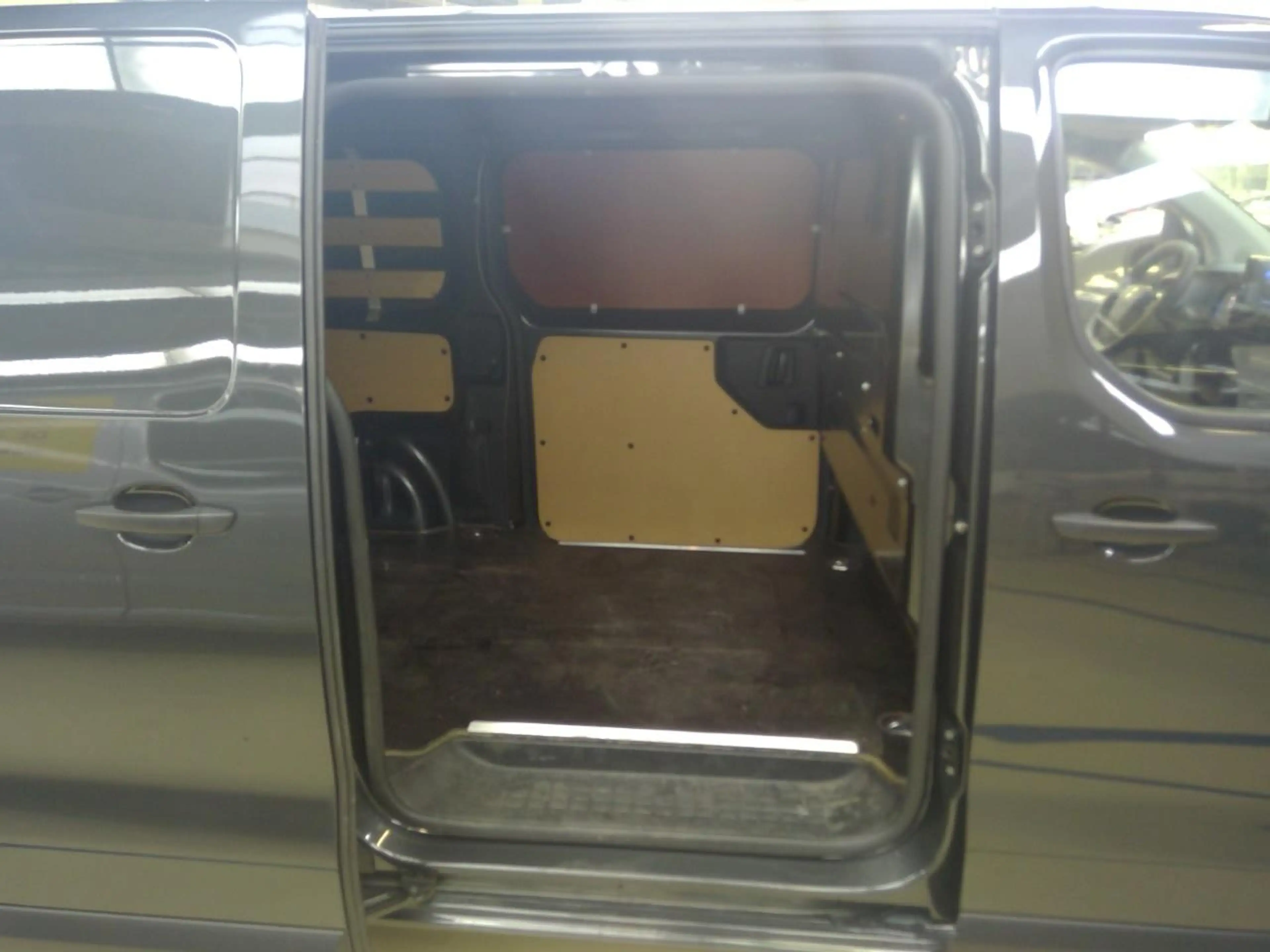 Peugeot Expert 2.0 BlueHDI 145pk EAT8 S&S L3 Long | Automaat | Na — photo 8
