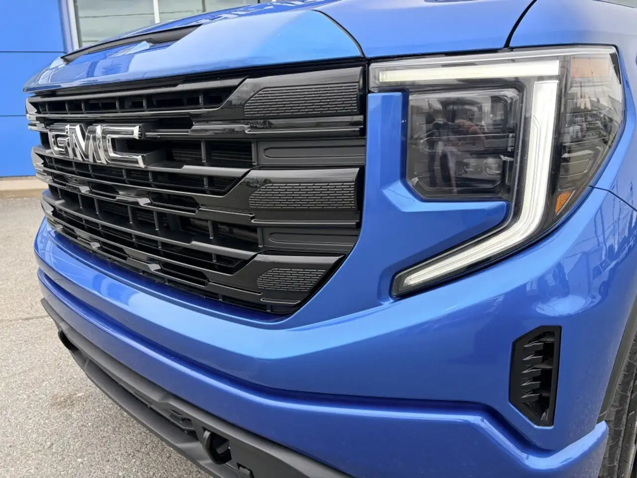 GMC Sierra 1500 снимка GMC Sierra 1500