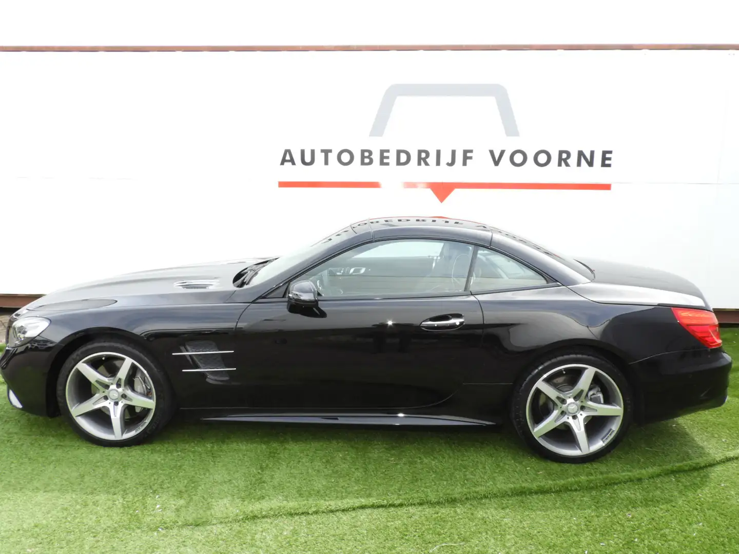 Mercedes-Benz SL 400 Negru - 2