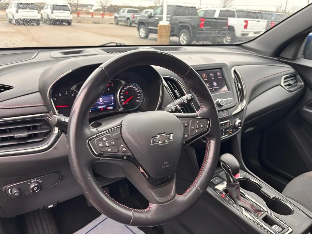 Chevrolet Equinox снимка Chevrolet Equinox
