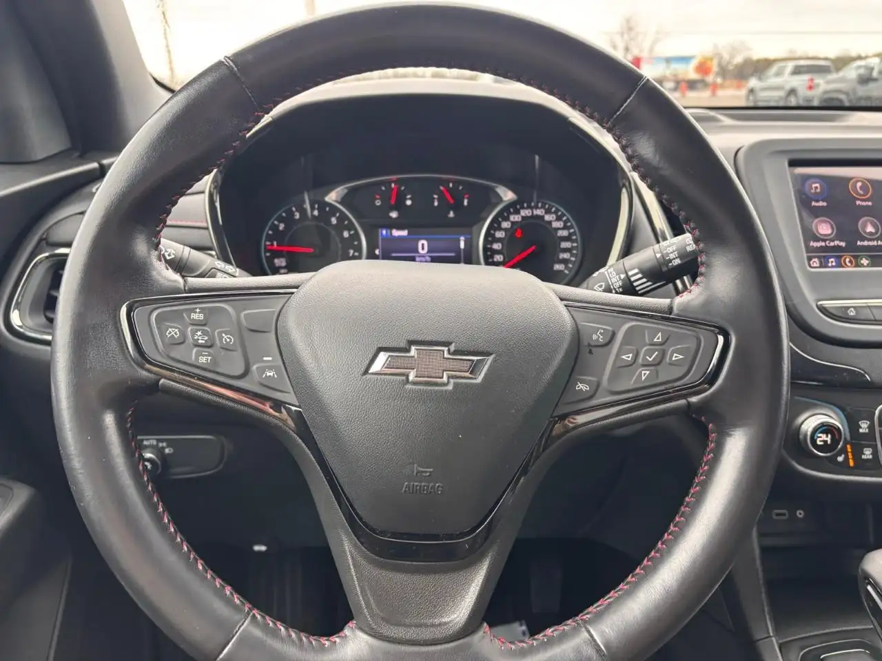 Chevrolet Equinox снимка Chevrolet Equinox