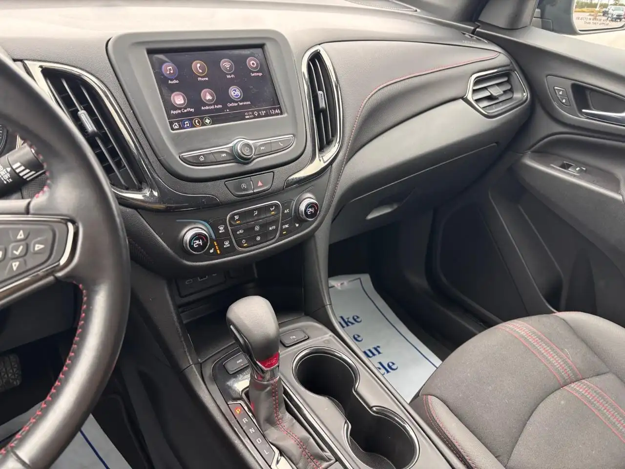 Chevrolet Equinox снимка Chevrolet Equinox
