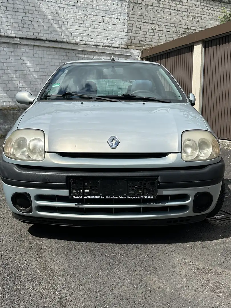 Renault Clio 1.4 MTV - 2