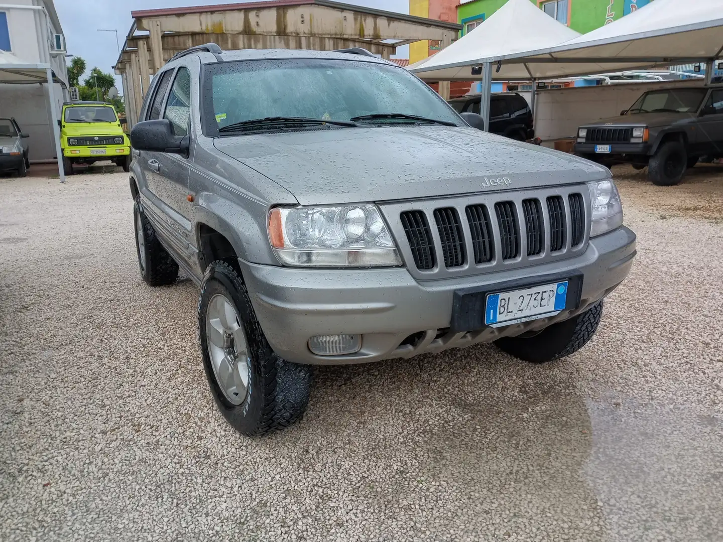 Jeep Grand Cherokee Grand Cherokee II 1999 4.7 Limited auto Plateado - 1