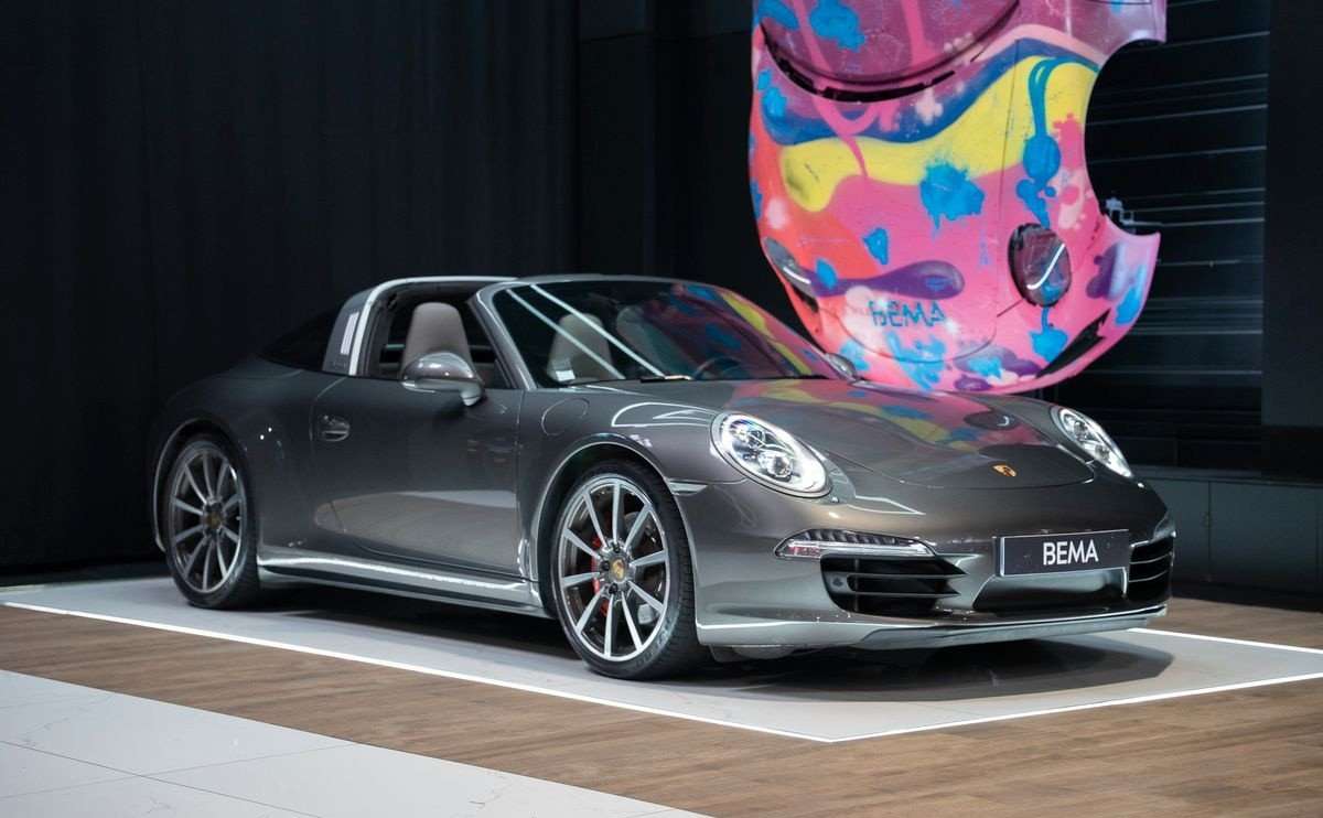Porsche 991