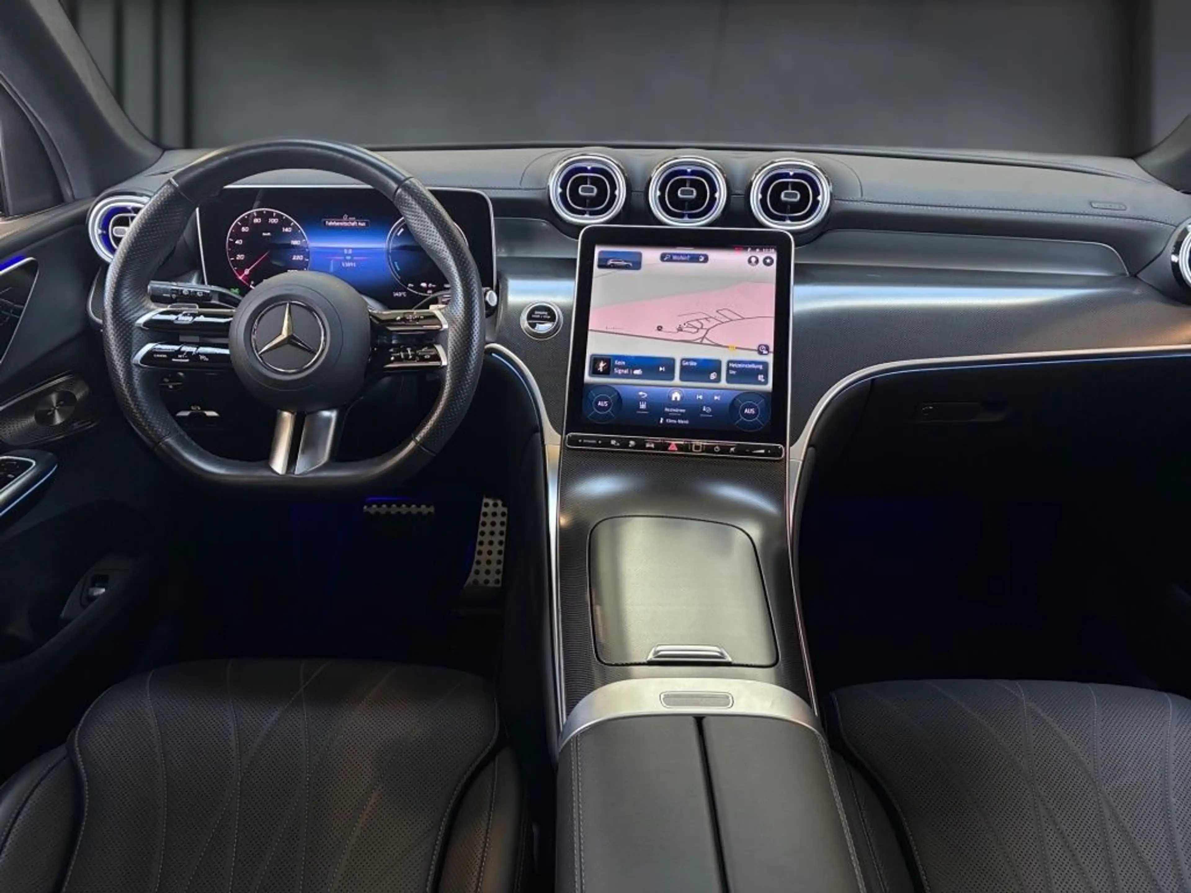 Mercedes-Benz GLC 400 e 4M AMG+LEDER+AHK+PANO+BURMESTER+KEYLES — photo 15