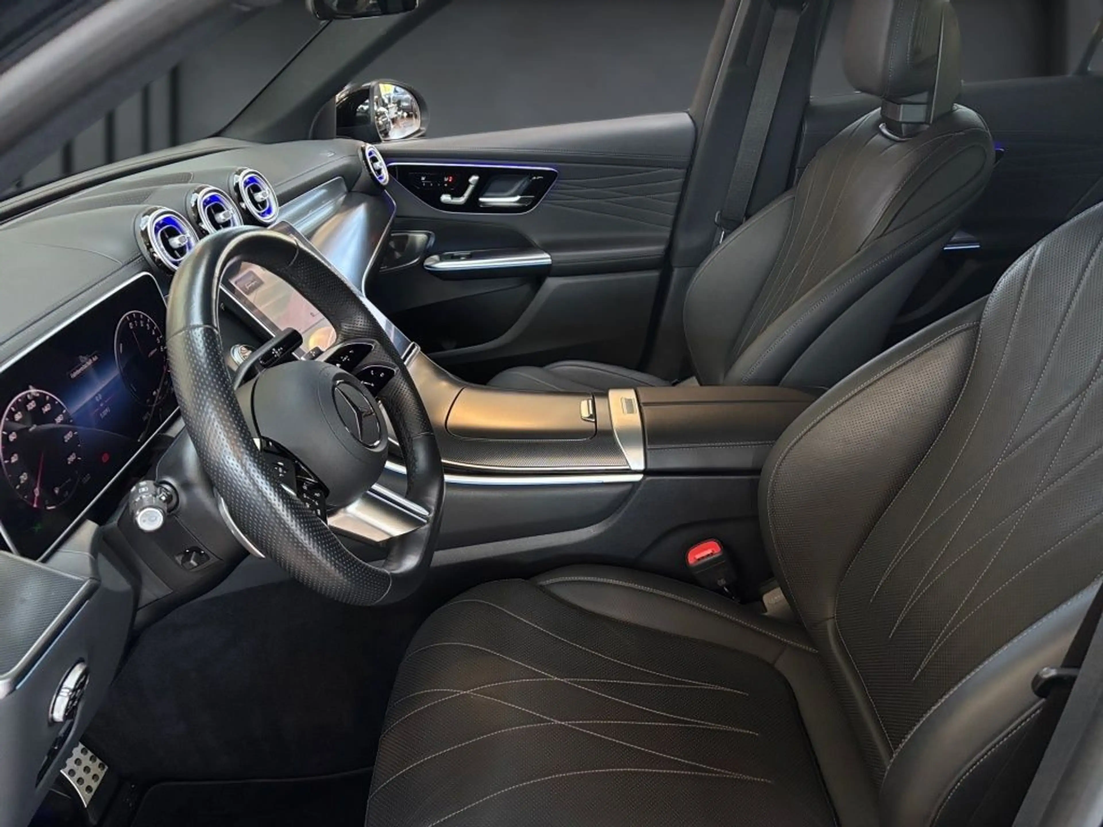 Mercedes-Benz GLC 400 e 4M AMG+LEDER+AHK+PANO+BURMESTER+KEYLES — photo 7