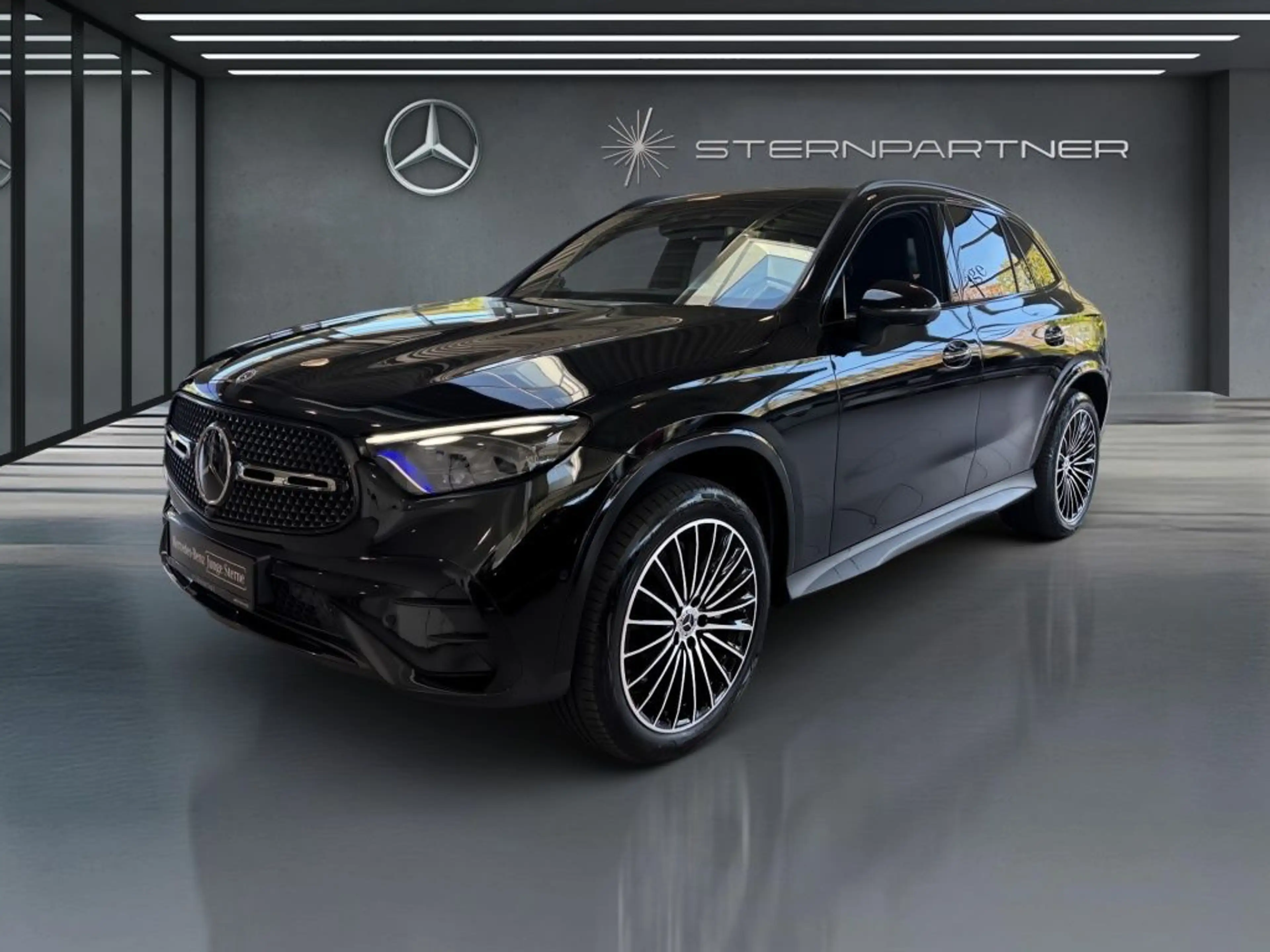 Mercedes-Benz GLC 400 e 4M AMG+LEDER+AHK+PANO+BURMESTER+KEYLES