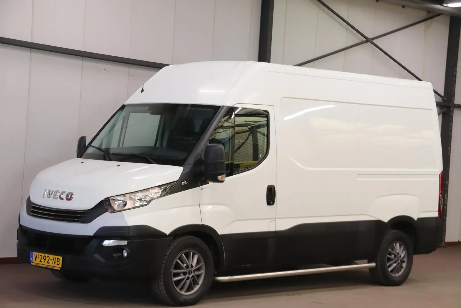 Iveco Daily 35S14V 2.3 L2H2 MET 3500 KG Trekvermogen Wit - 1