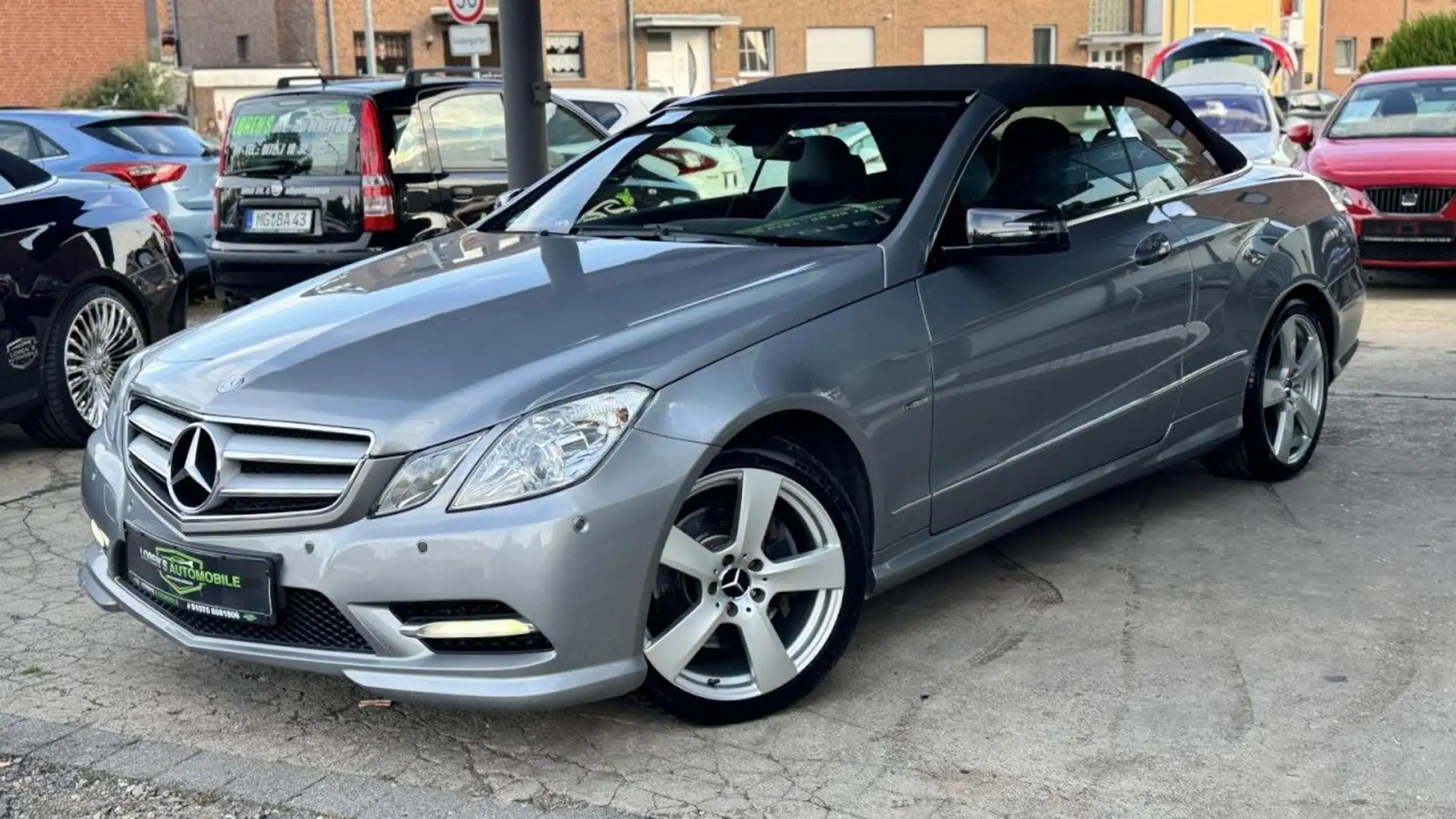 Mercedes-Benz 220 E Cabrio 220 CDI BlueEfficiency*AMG-P*Automtaik* Silber - 1