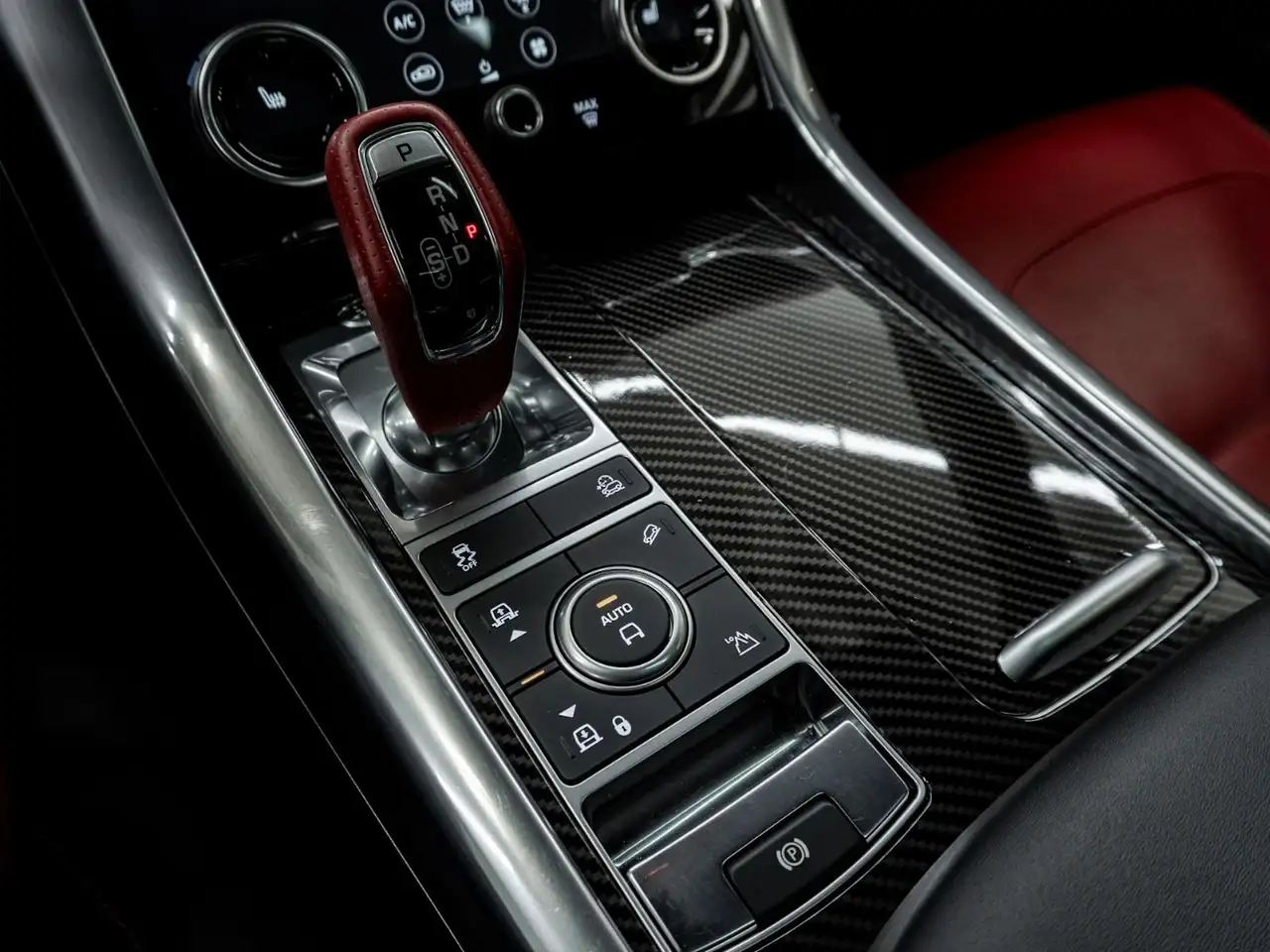 Land Rover Range Rover Sport photo Land Rover Range Rover Sport
