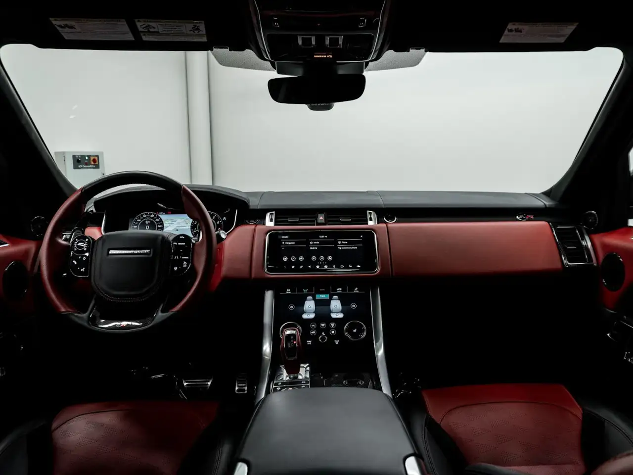 Land Rover Range Rover Sport photo Land Rover Range Rover Sport
