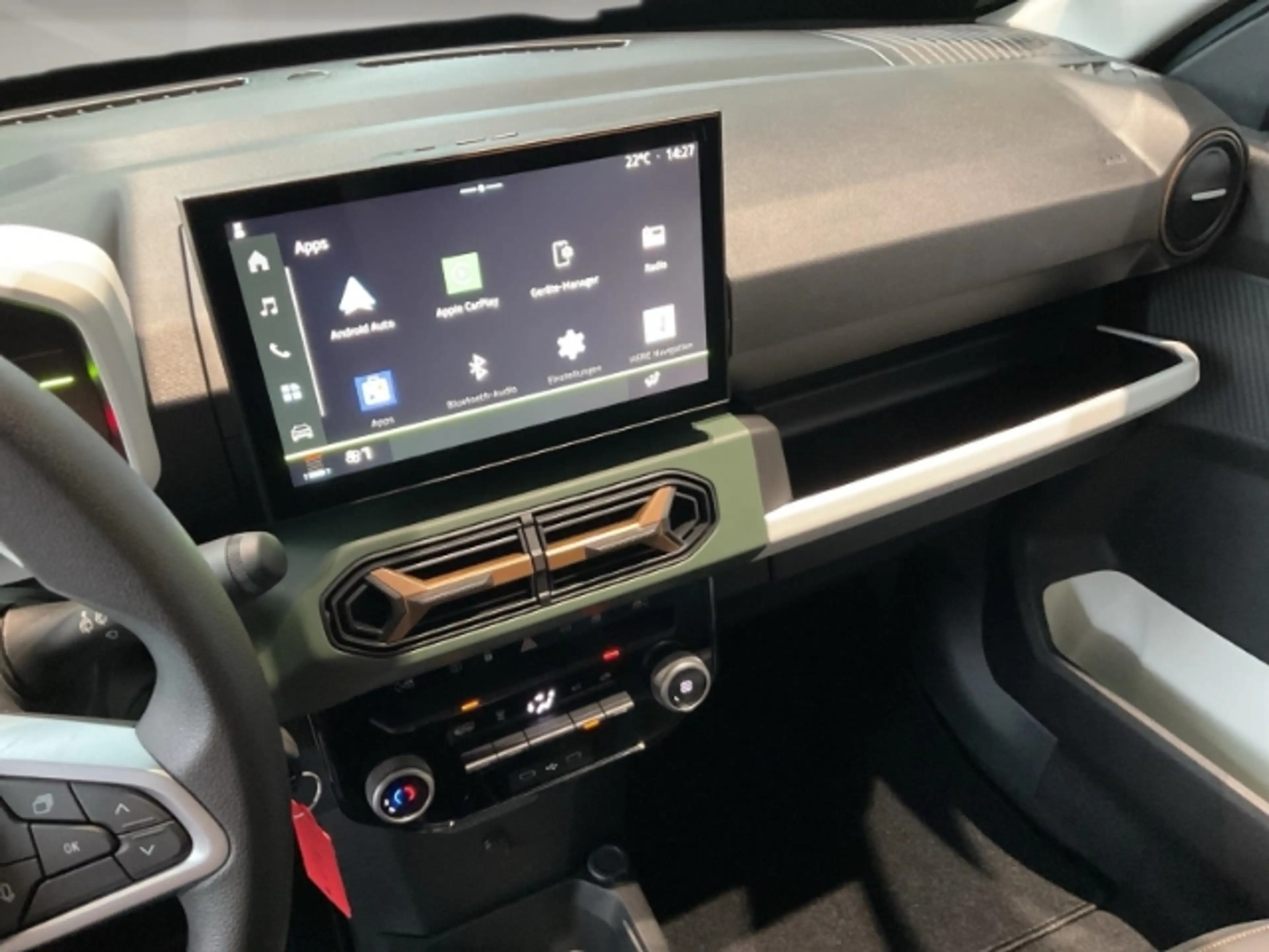 Dacia Spring Extreme Electric 100 MEDIA-NAVI EINPARKHILFE VORNE — photo 9